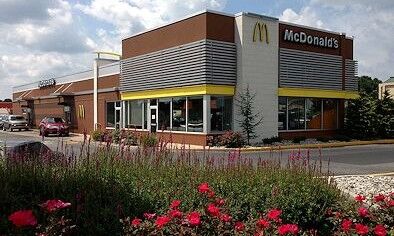 Restaurant_Exterior_1.jpg